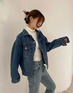 Women's denim jacket with diamond tassels